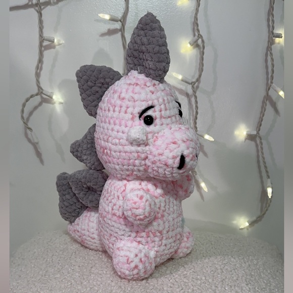 Custom made Dino’s! - Picture 2 of 3